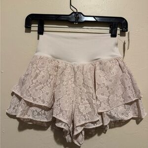 Aerie Cream Lace Women Shorts